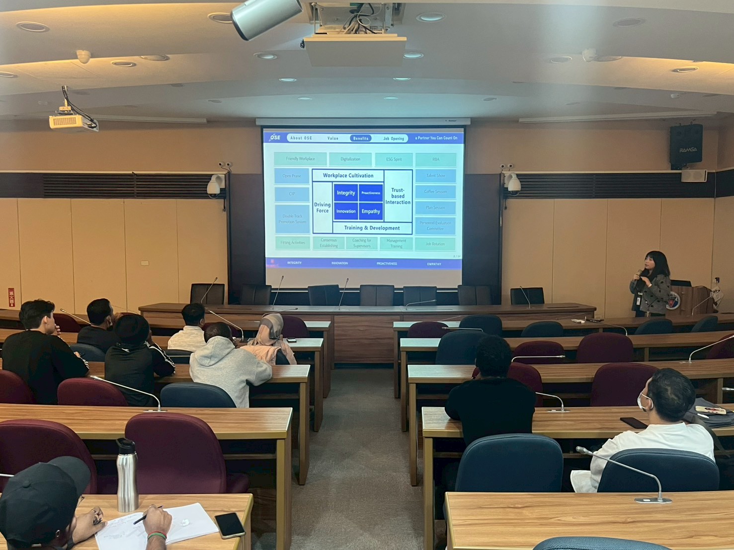 講師介紹企業文化