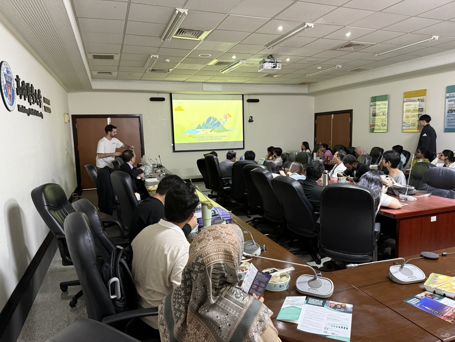 講師介紹國際人才服務及延攬中心1201 2